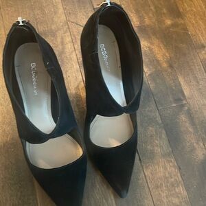 BCBG pumps